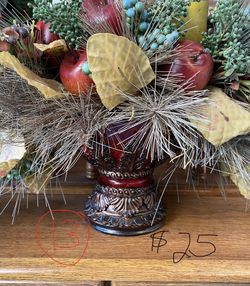 Dining Room Table Center Piece