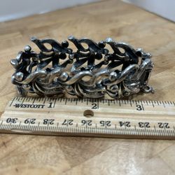 Tortolani Bracelet Silver Tone Metal  7 1/4”