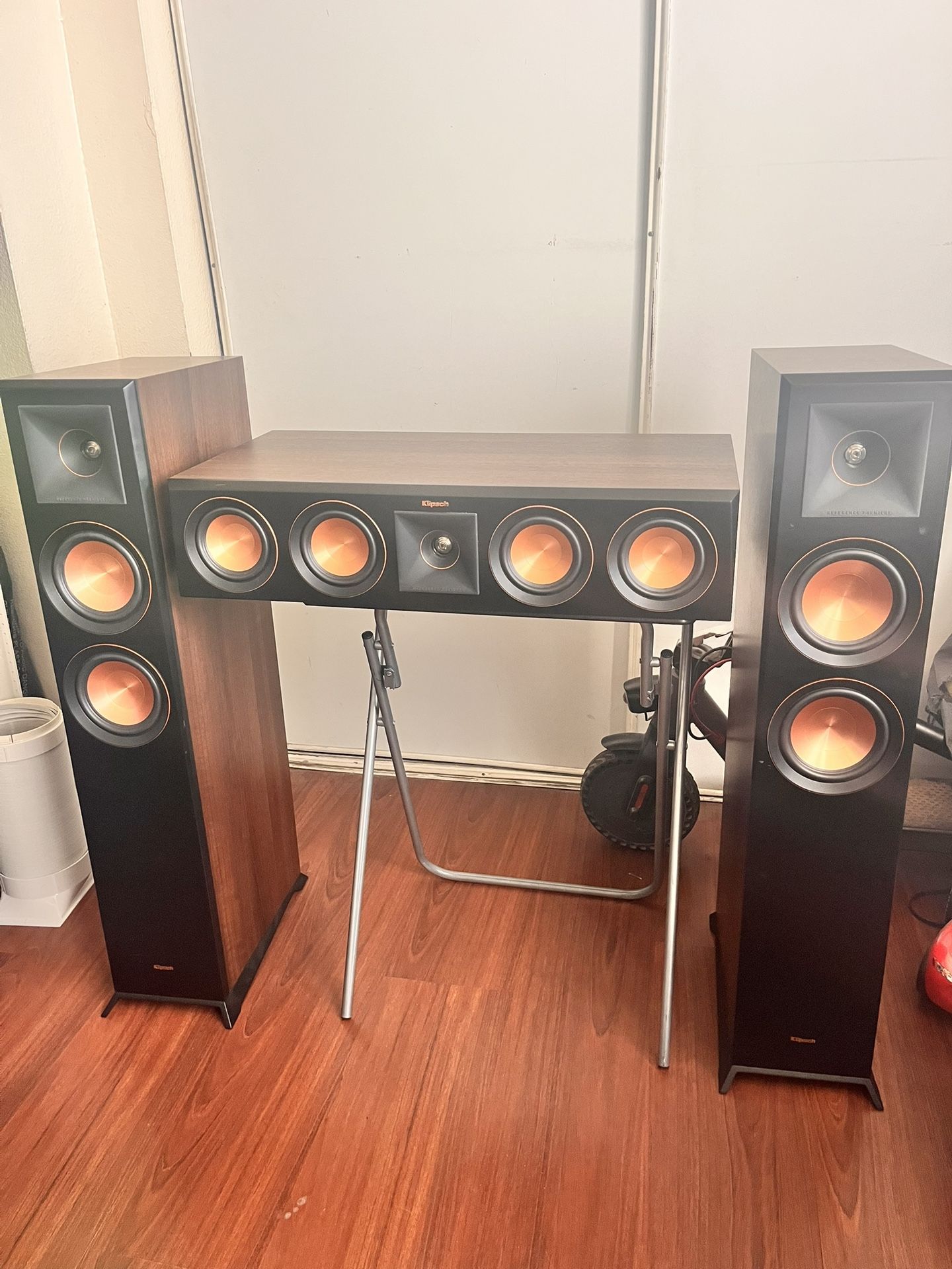 Klispch Speakers Walnut Beautiful 