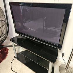 Plasma Flat Screen Tv With Stand 