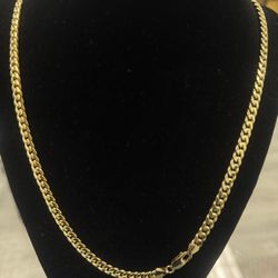 14kt Cuban Linked Style Gold Chain 22in