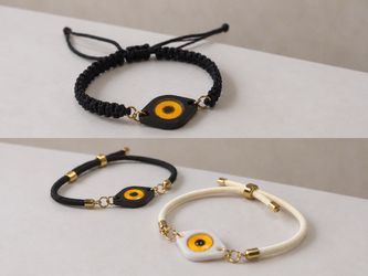 NFC Tap Bracelet - Tap To Reveal Photos, Playlists, Notes + More