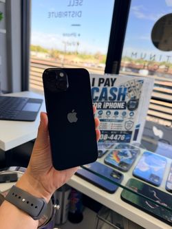 Unlocked iPhone 14 black color 128Gb