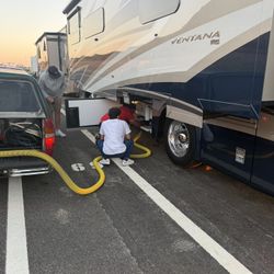 Motorhome Y Rv Adomicilio Limpieza De Aguas Sucias Delos Tanques 