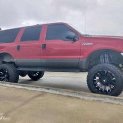 2004 Ford Excursion