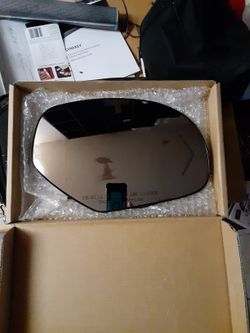 New Passenger Side Mirror Glass