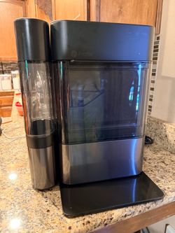 GE Profile Countertop Nugget Ice Maker