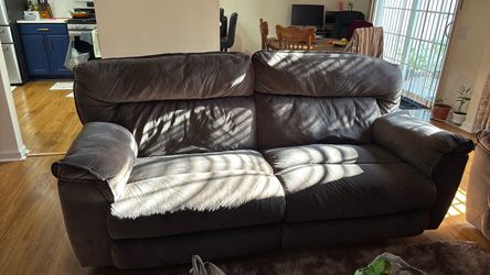 Sofa set for sale-3 seater and love seat