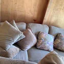 Lazy boy Couch And 2 Reclining Chairs