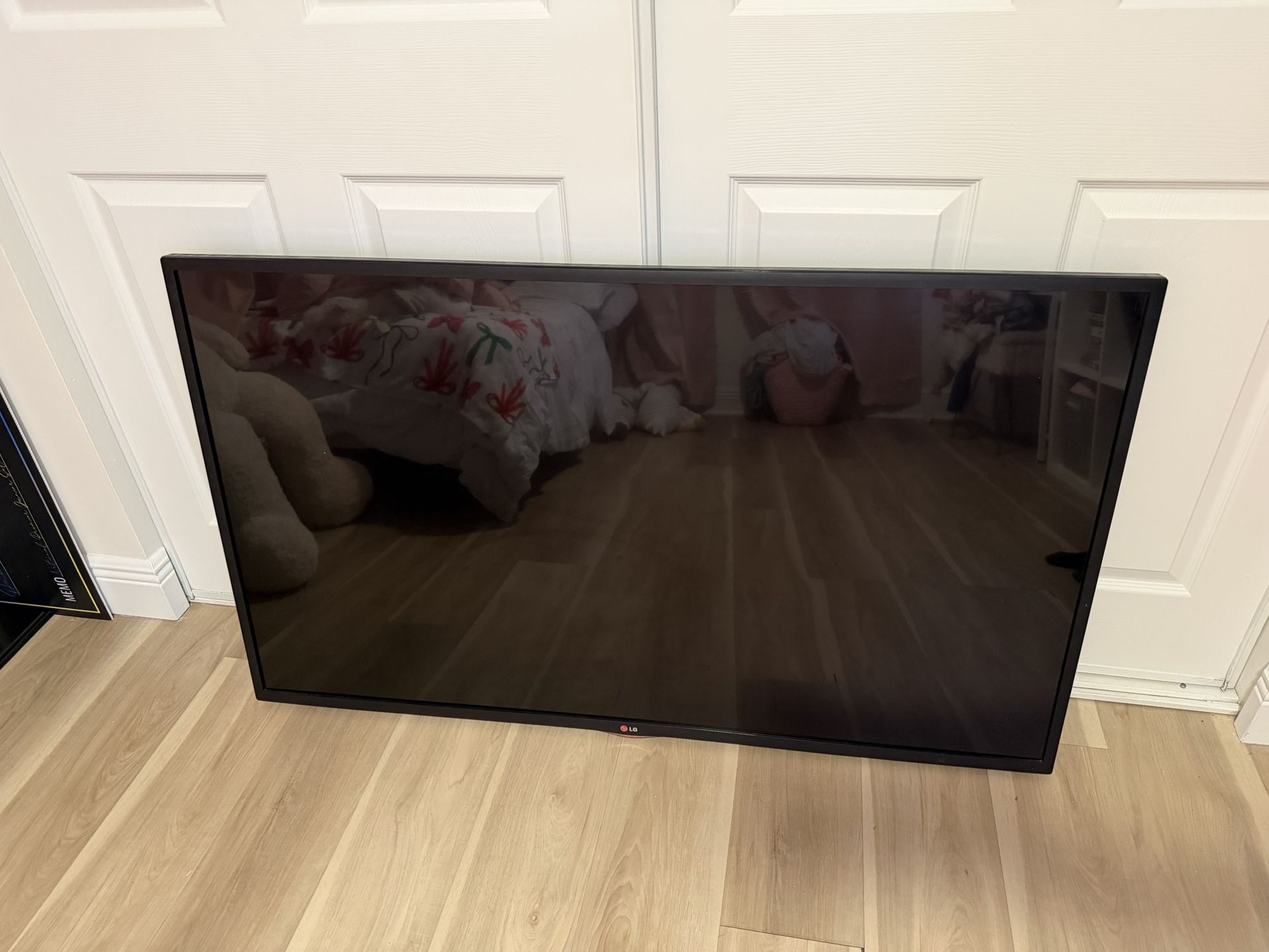 LG 55 Inch 1080P LCD