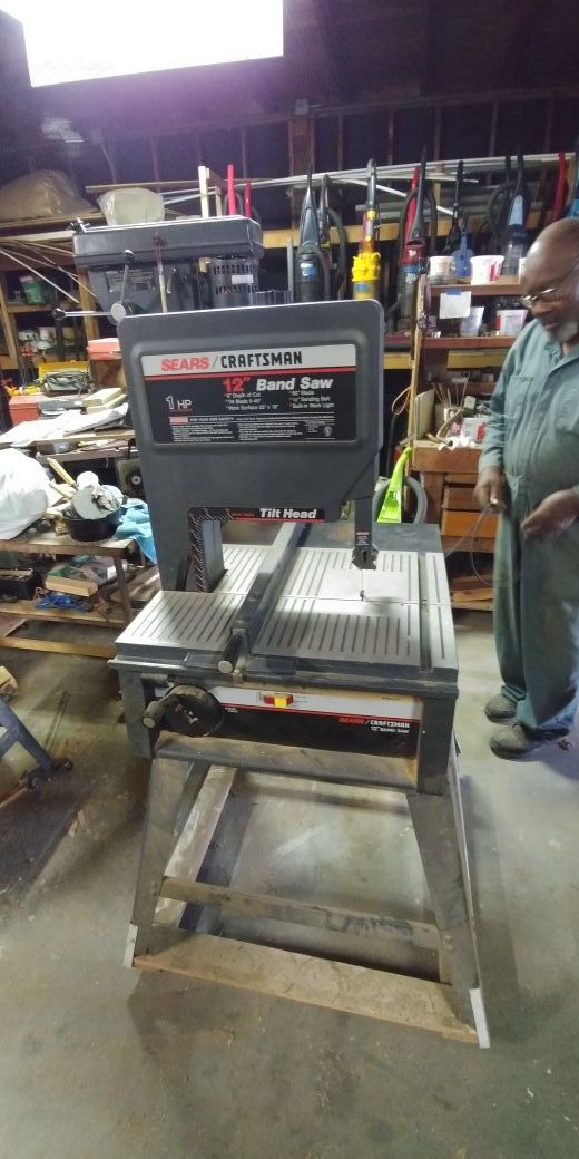Sears/craftman 12" band saw for Sale in Los Angeles, CA - OfferUp