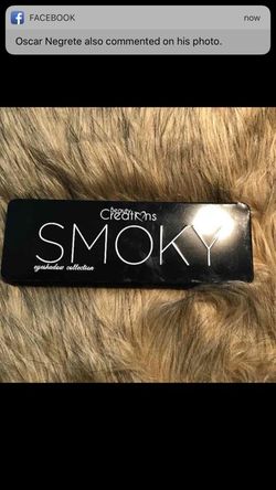 Smokey eyeshadow