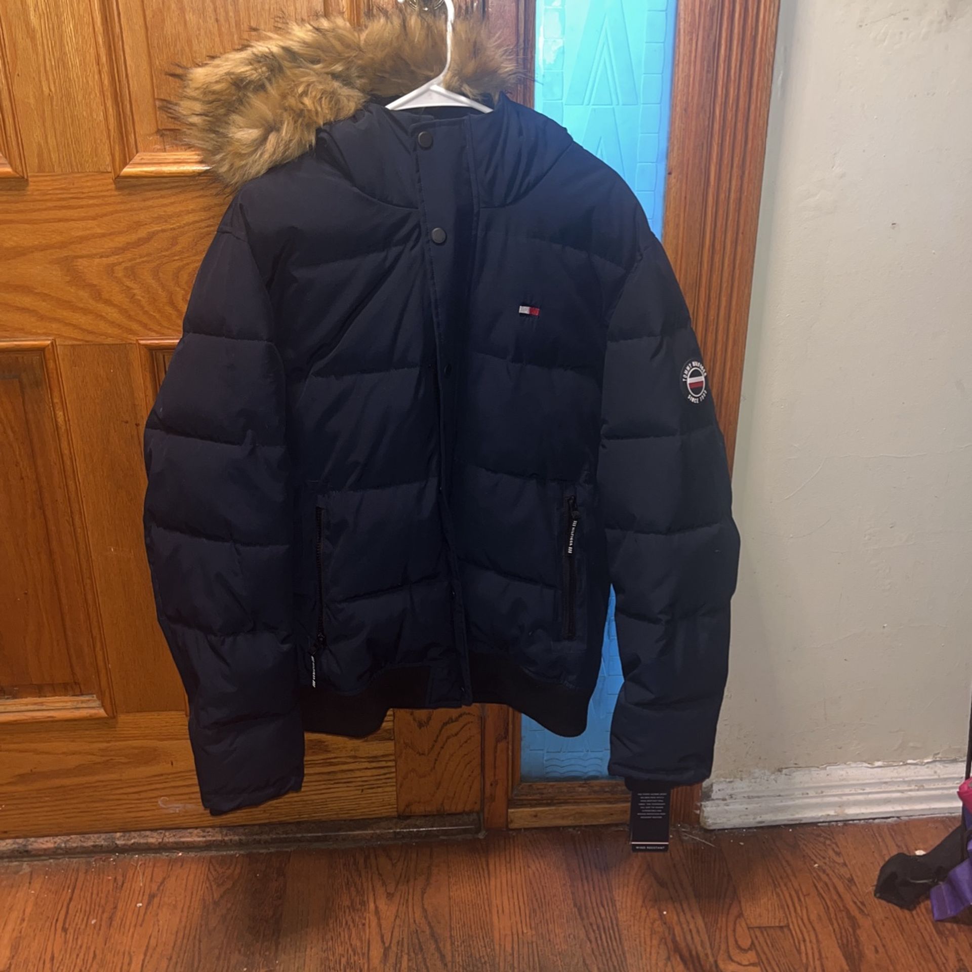 Tommy Hilfiger Winter Jacket, Never Worn Size Large