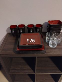 Dinner ware