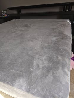 Cal king matress