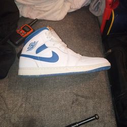 Jordan Retro 1s