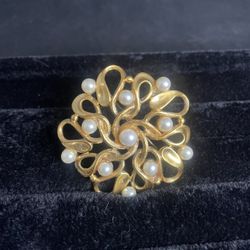 Vintage Tortolani Brooch, Costume Jewelry