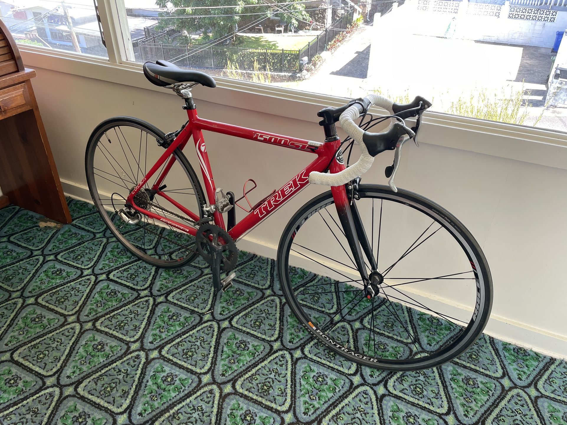 Womens Trek 1500 Road Bike 