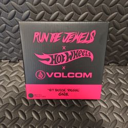 Hot Wheels Run The Jewels X Volcom '87 Buick Regal GNX