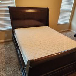 Queen Sleigh Bed, Dresser And Storage Ottoman