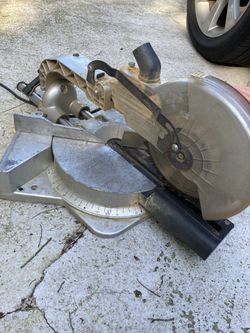 Chicago Electric Miter Saw