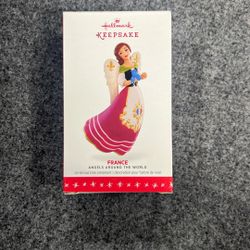 2016 Hallmark Christmas Ornament