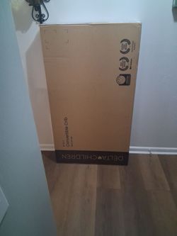Delta children crib 4 in 1