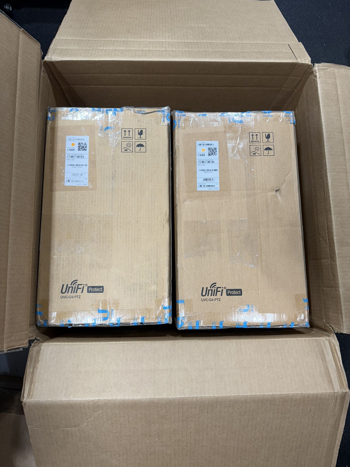 Ubiquiti G4 PTZ camera