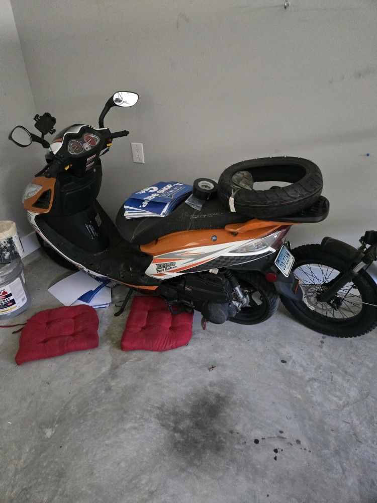 150cc Wolf Scooter