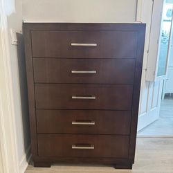 SOLID WOOD CABINET/ GABINETE DE MADERA SOLIDO