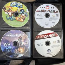 Nintendo Wii Games Bundle 