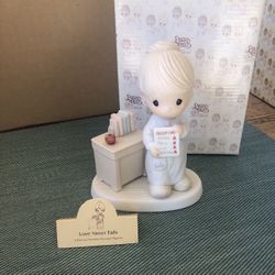Precious Moments Collectible 