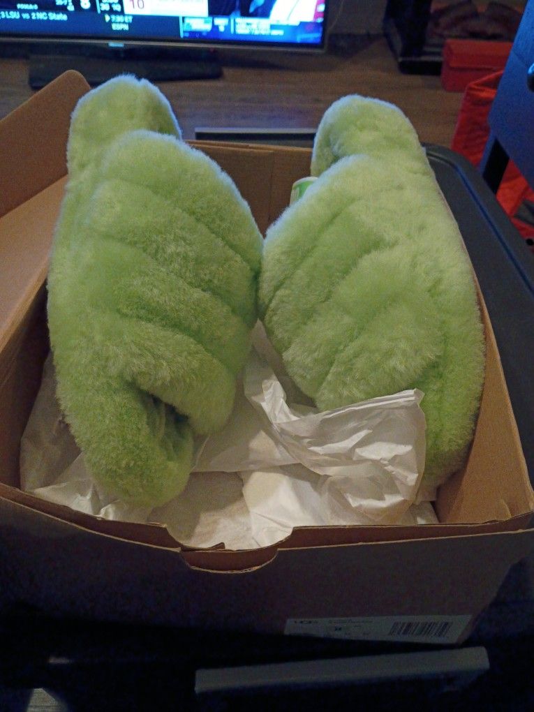 UGG FLUFF YEAH SLIPPERS