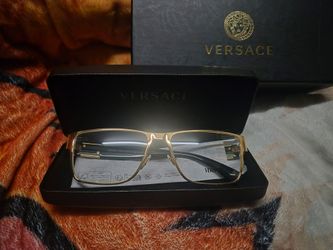 Versace
Glasses