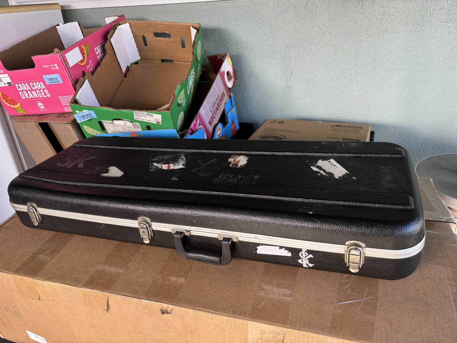 Vintage Molded Hardshell Electric Guitar Case