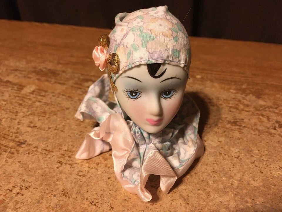Lady Head Porcelain Beautiful And Scarf And Flowers 3.5 In Tall