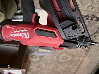 Milwaukee M-18 nail gun and stapler