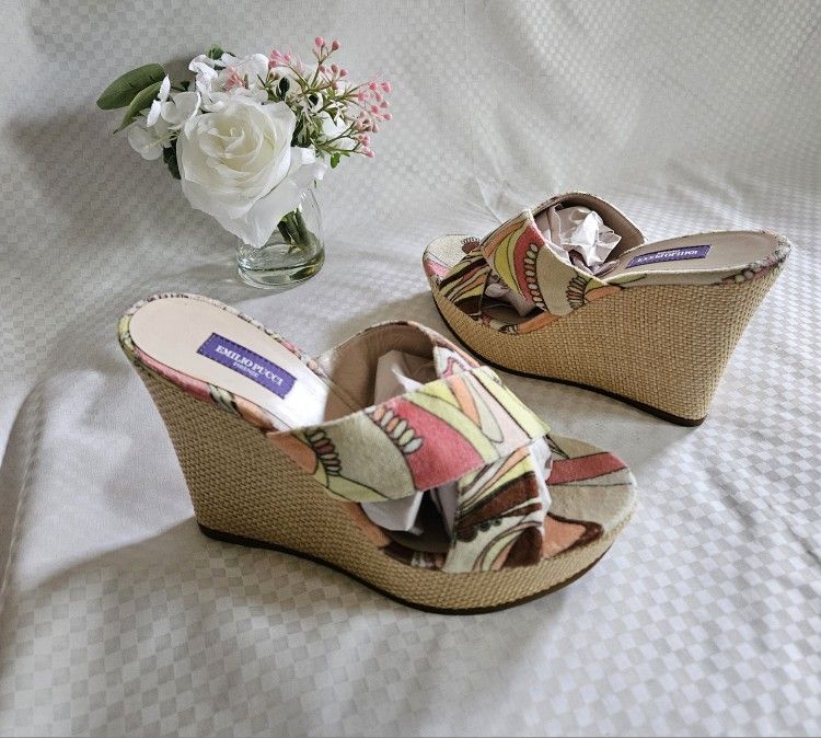 Women's Italian Emilio Pucci Wedges Size 7 US