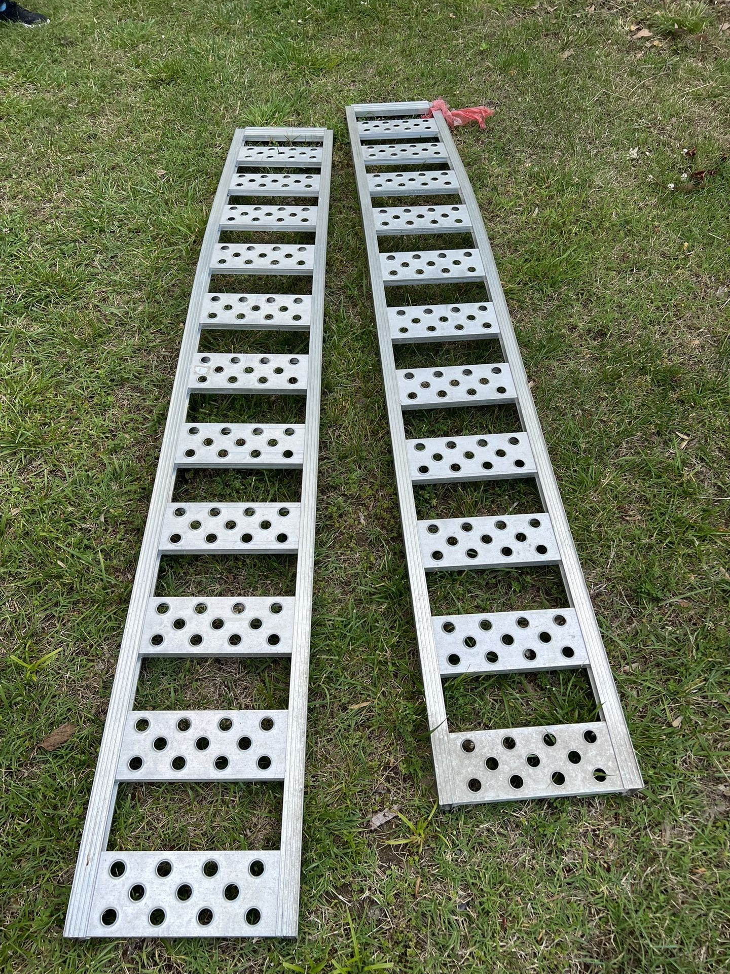 Aluminum Loading Ramps for Sale (get of 2)