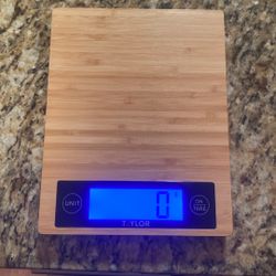 Wood Kitchen Scale 