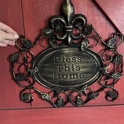 Benzara Metal Wall Plaque