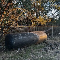 500 Gallon Steel Tank - For Scrap, Smoker, or Storage Only (RUSTED INTERIOR)