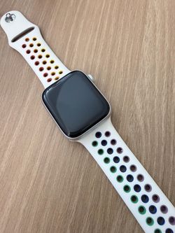 Apple Watch Series 5, 44mm GPS
