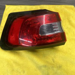 2014 Jeep Cherokee Left Side Taillights