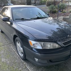 2000 Lexus ES 300
