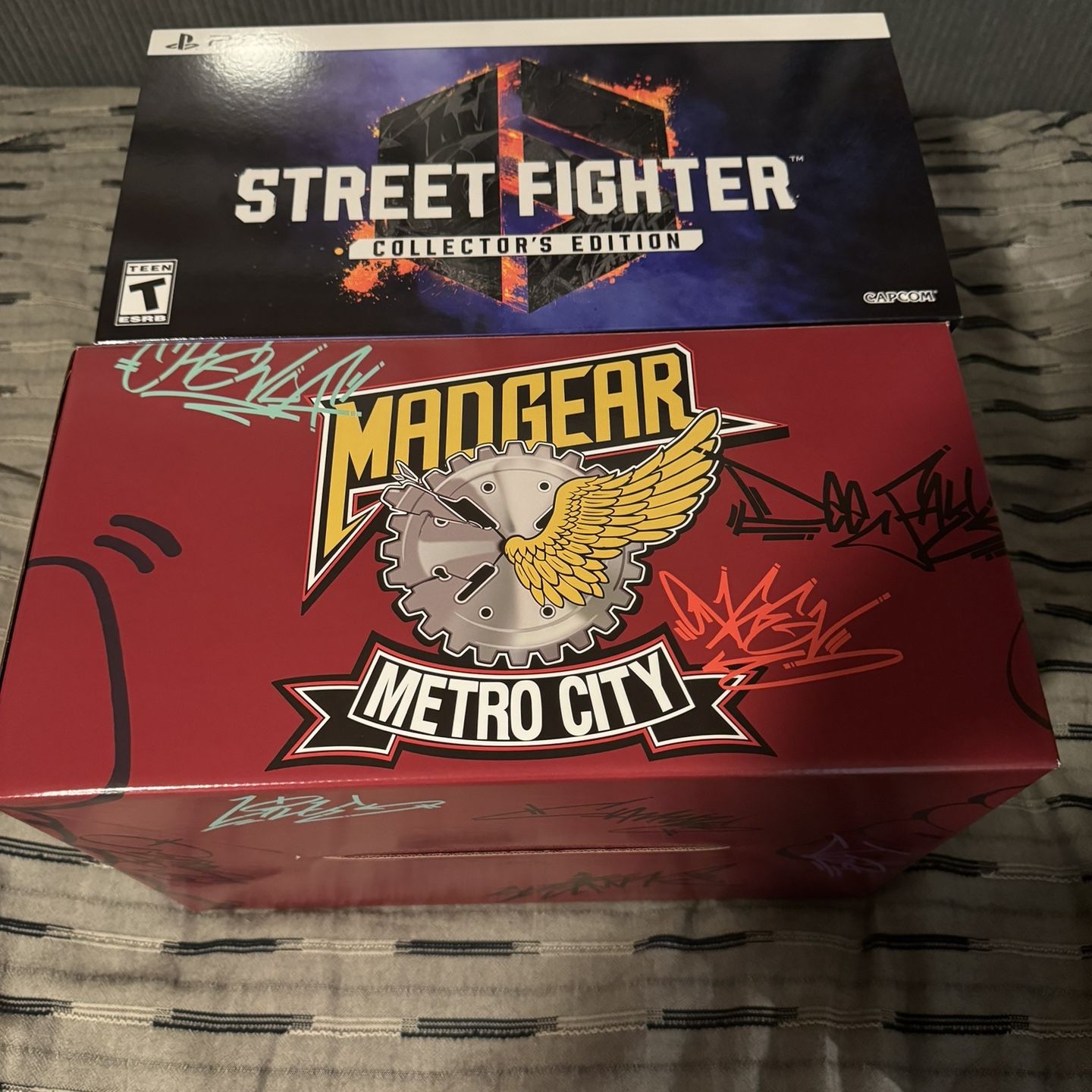 Street Fighter 6 Collectors Edition Box Only Ps5 for Sale in Phoenix, AZ -  OfferUp