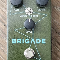 Universal Audio UAFX Brigade Chorus and Vibrato - Trades? - Shipping!