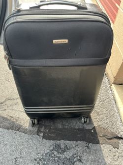 Samsonite Suitcase For Sale