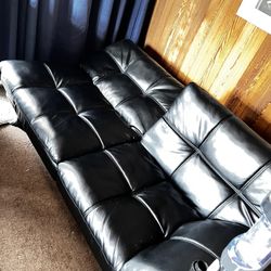 Couch For Free 