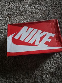 Nike Flight White Little Mid Size 11 New